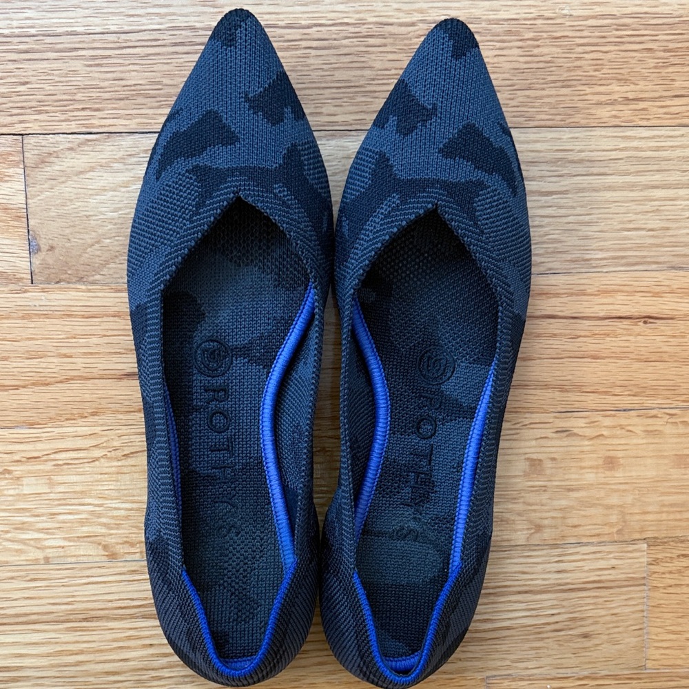 Rothy's Women's Black and Gray Camo Patterned Flats